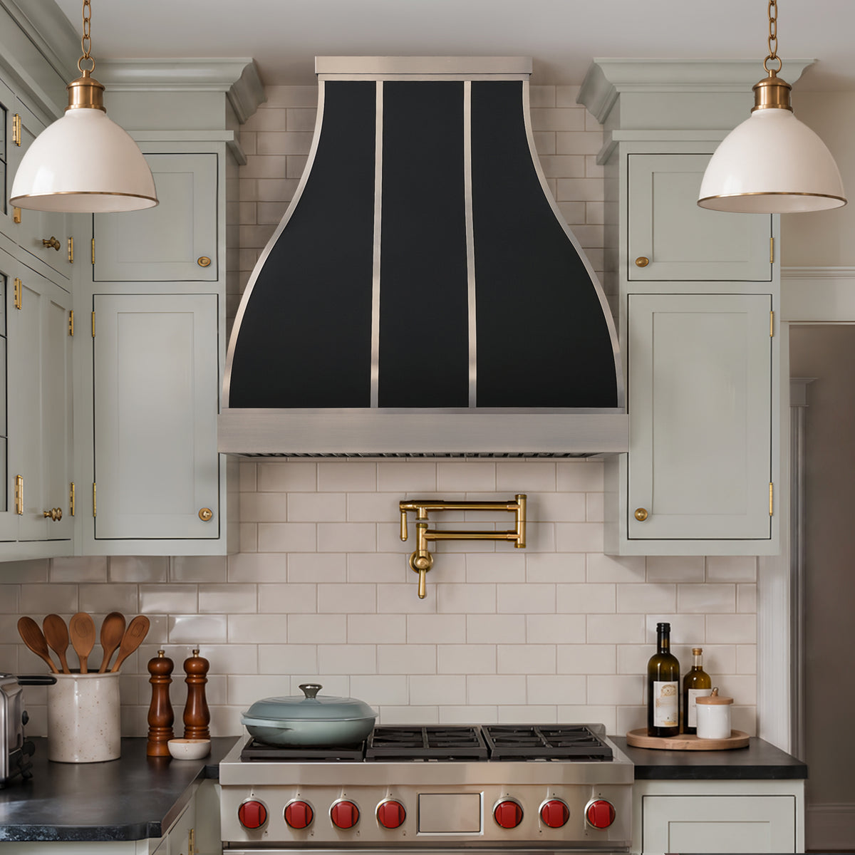 Fobest Black Metal Range Hood with Stainless Steel Straps FSS-724