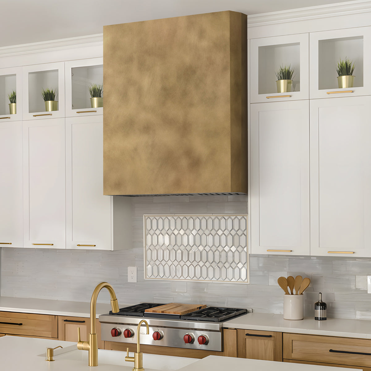 Fobest Brass Metal Range Hood with Modern Curve Structure FSS-712