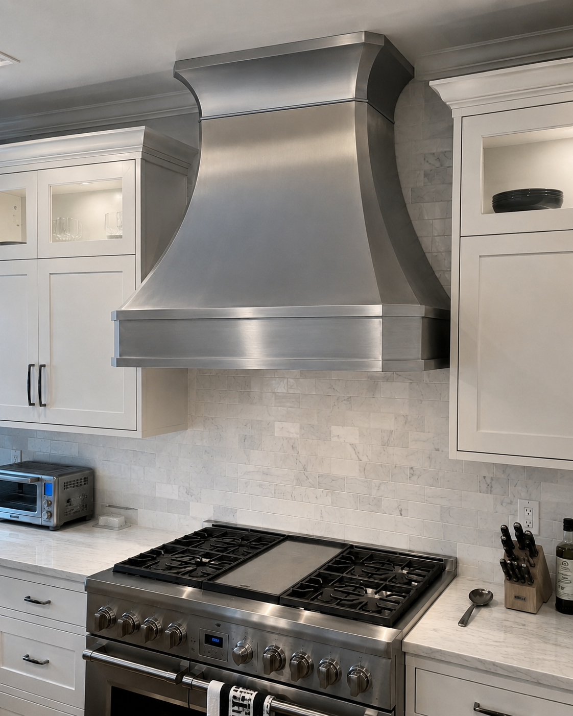 Fobest Curved Stainless Steel Custom Range Hood with Classic Crown FSS-64