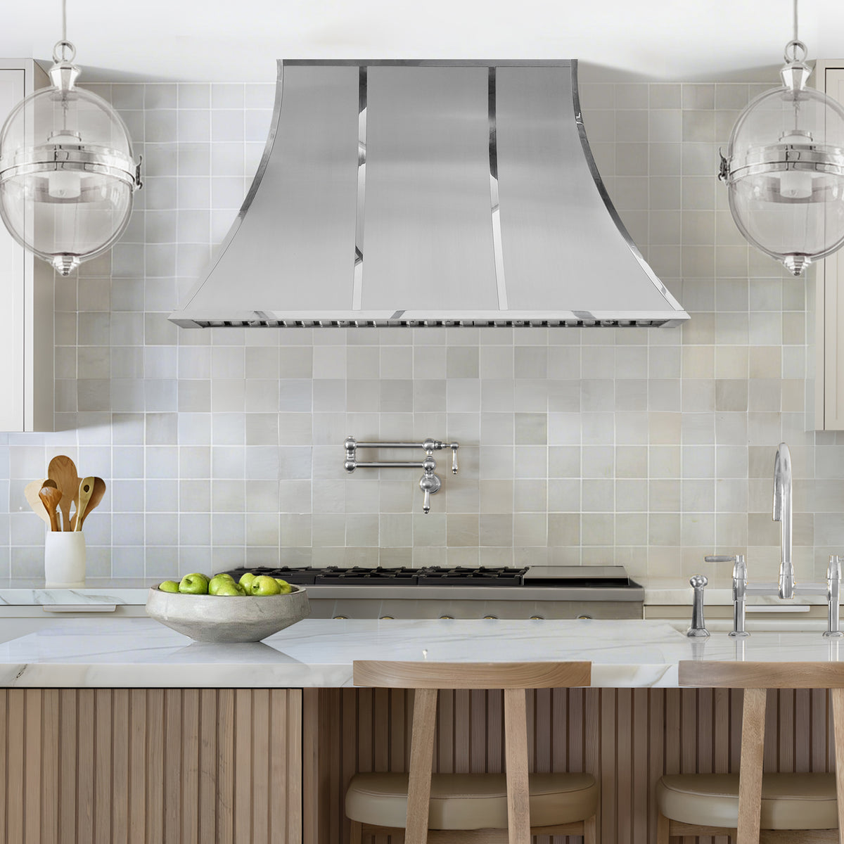 Fobest Custom Minimalist Stainless Steel Range Hood with Soft Curved Design FSS-608