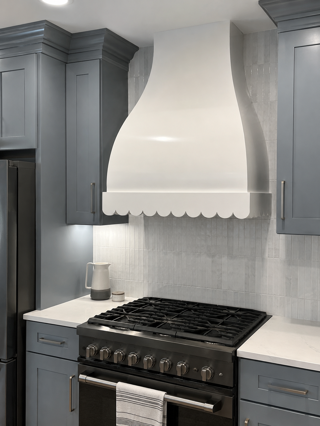 Fobest White Custom Range Hood Stainless Steel Scalloped Edge FSS-456