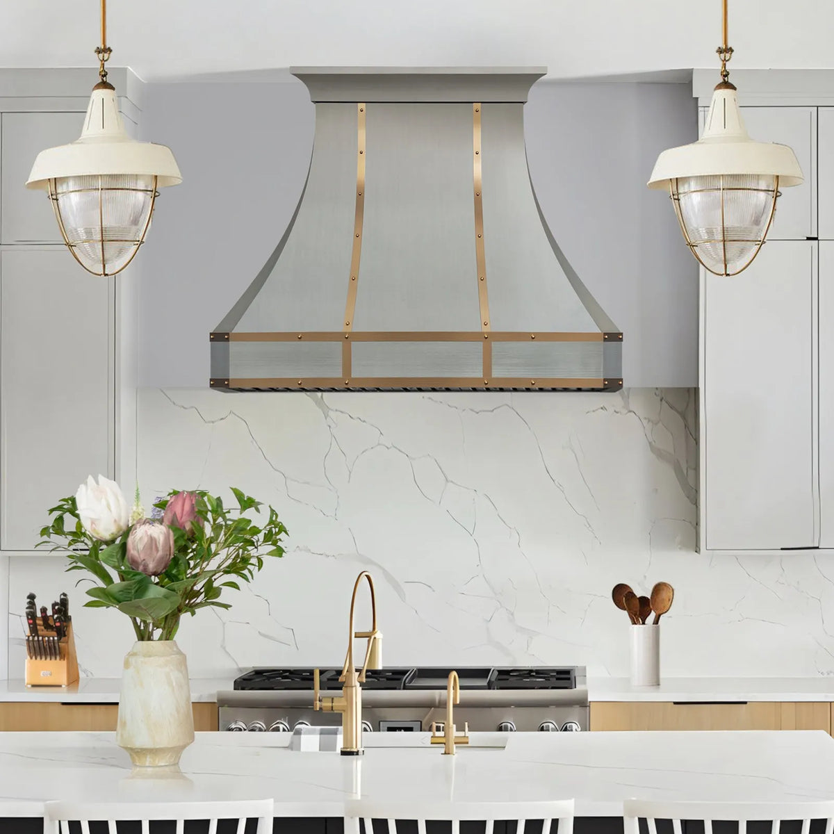 Fobest Custom Stainless Steel Kitchen Hood with Brass Decor FSS-455