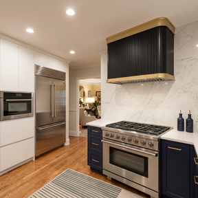 Fobest Black Stainless Steel Range Hood with Fluted Texture and Brass Trim FSS-396