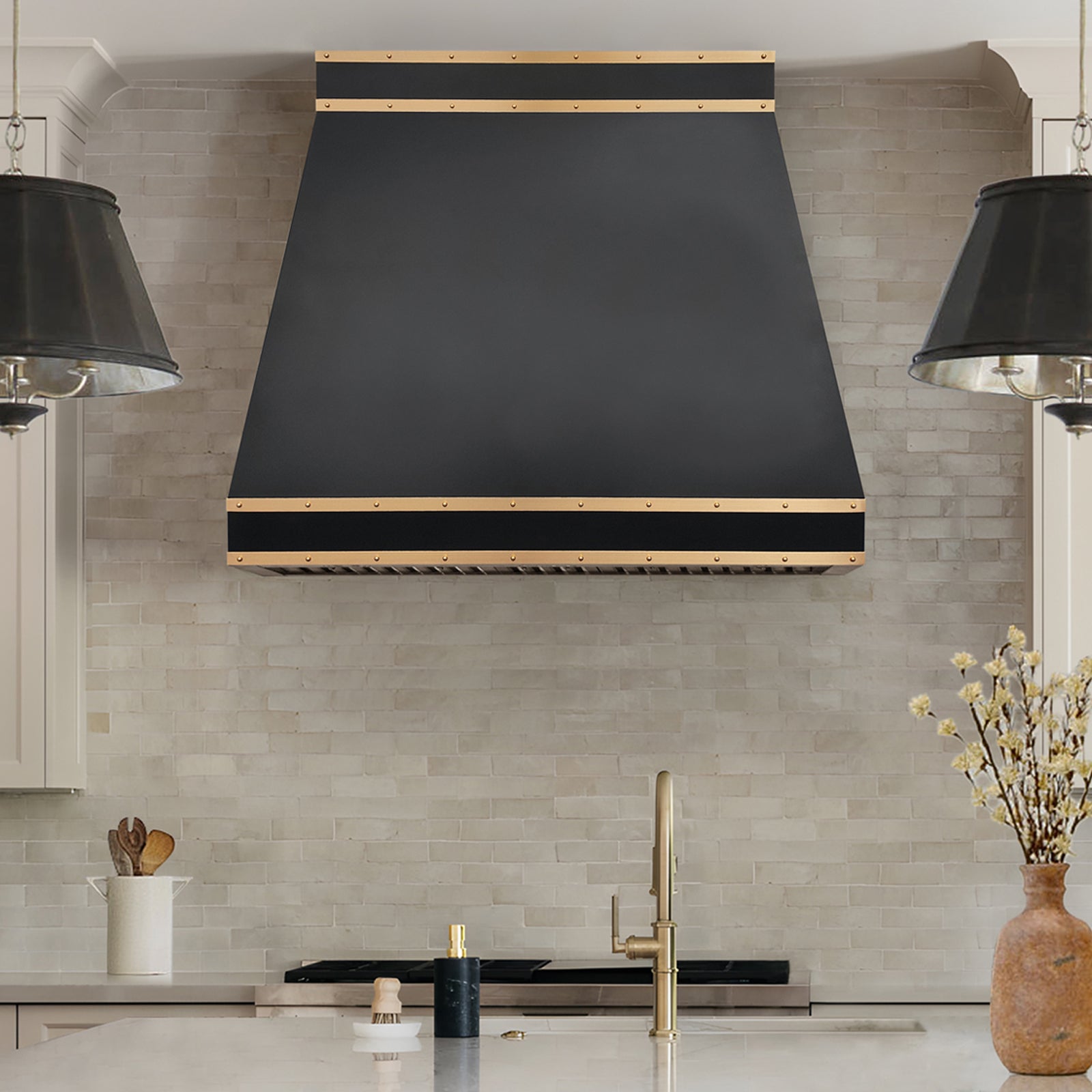 Fobest Black Stainless Steel Range Hood with horizontal straps FSS-11