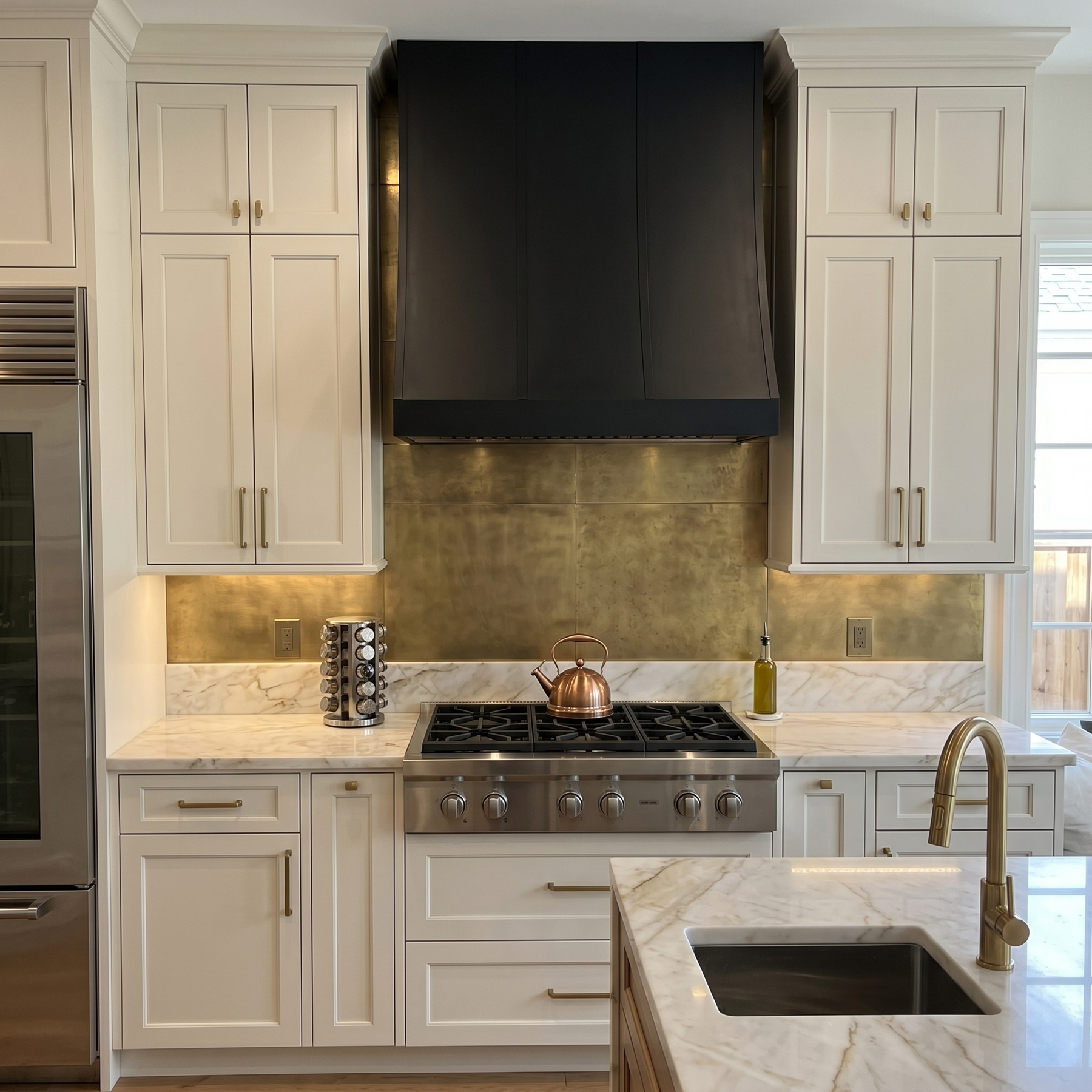 Fobest Black Stainless Steel Vent Hood FSS-472