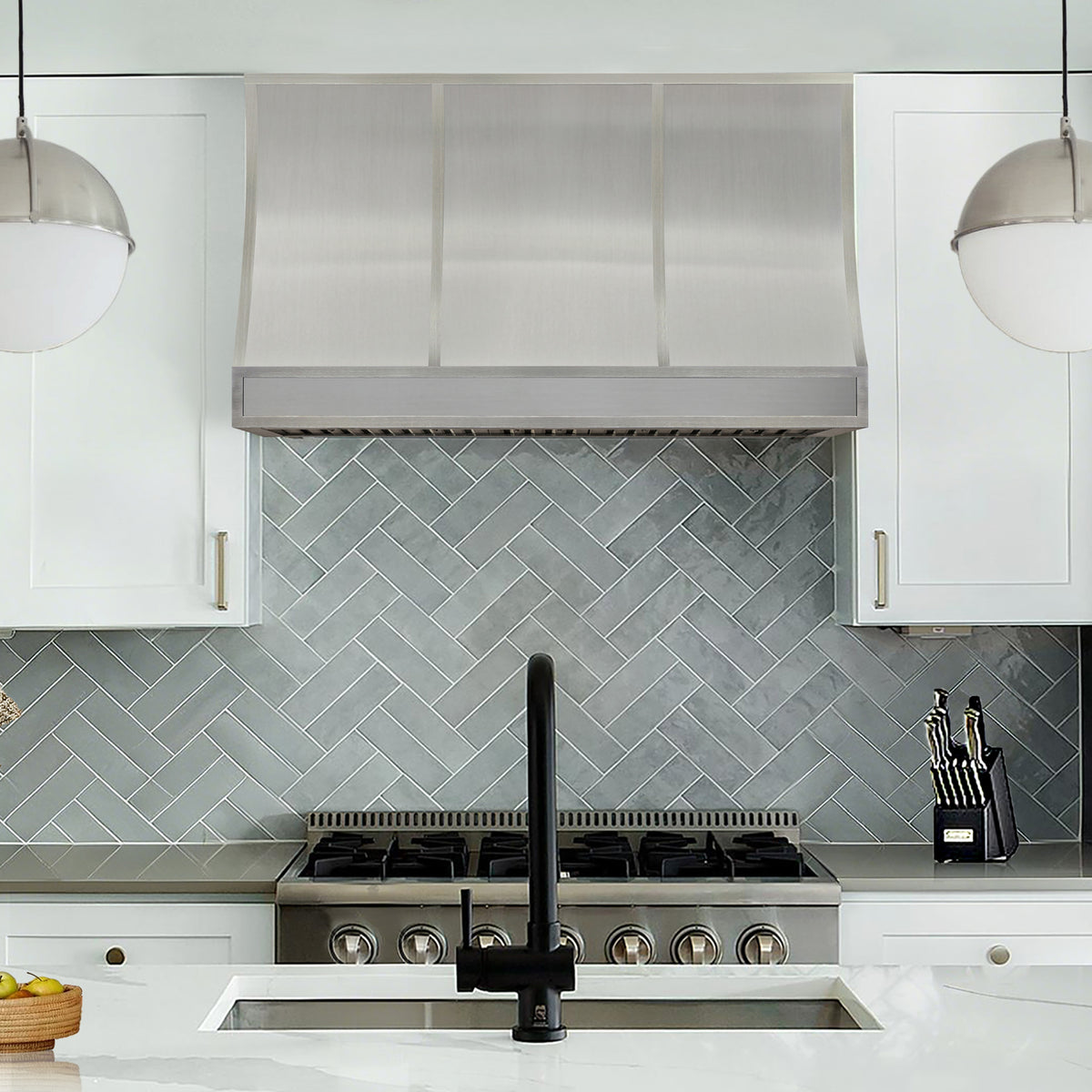 Fobest Brushed Stainless Steel Range Hood with Contemporary Curved Design FSS-512