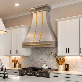 Fobest Classic Stainless Steel Range Hood with Brushed Brass Straps FSS-740