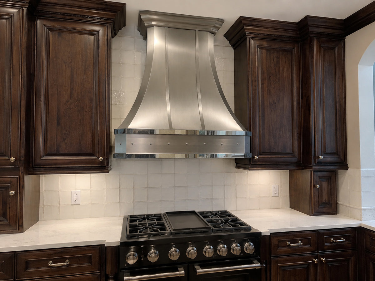 Fobest Custom Curved Stainless Steel Kitchen Hood with Cornered Crown FSS-111