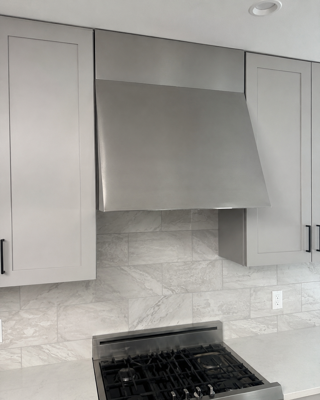 Fobest Custom Durable Brushed Stainless Steel Range Hood with Sleek Shape FSS-576