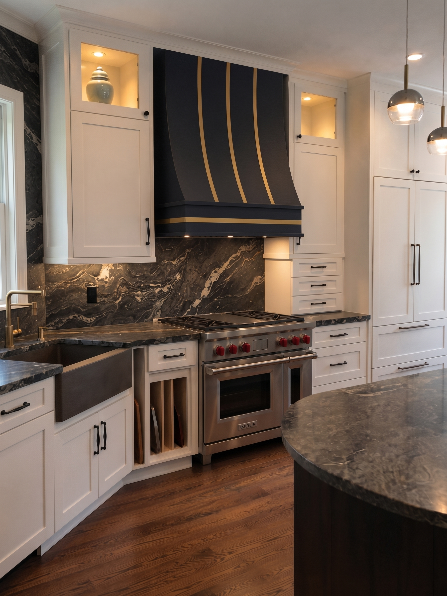 Fobest Custom Kitchen Hood with Brass Trims FSS-253
