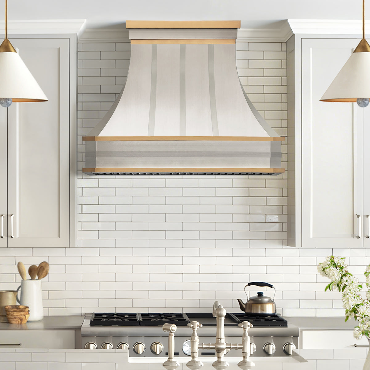 Fobest Custom Minimalist Stainless Steel Range Hood with Brushed Brass Accents FSS-609
