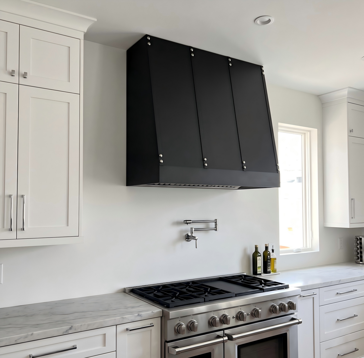 Fobest Custom Stainless Steel Kitchen Hood with Small Rivets FSS-238