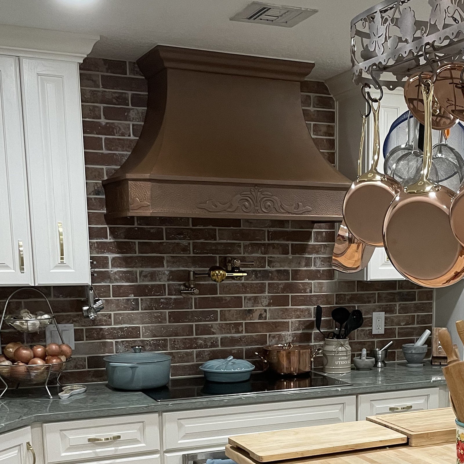 Fobest Farmhouse Copper Range Hood with Vintage Apron FCP-67
