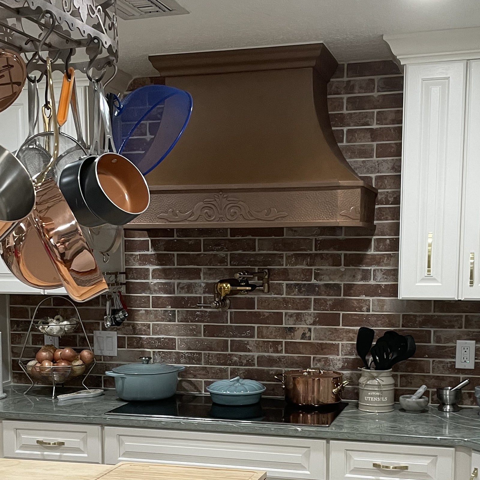 Fobest Farmhouse Copper Range Hood with Vintage Apron FCP-67