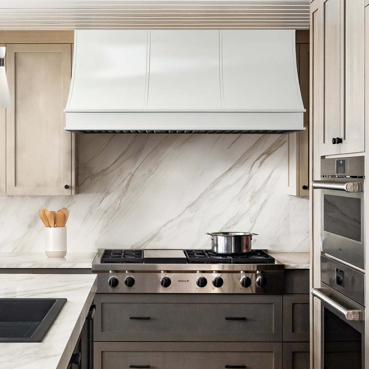 Fobest Stainless Steel White Curved Range Hood FSS-482