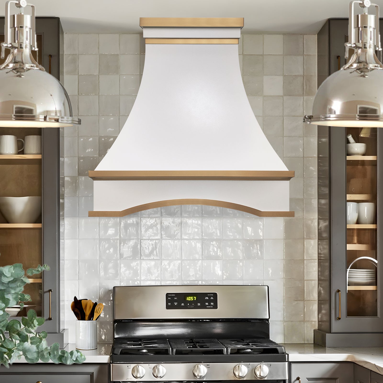 Fobest White Range Hood with Arched Design and Brass Trim FSS-403