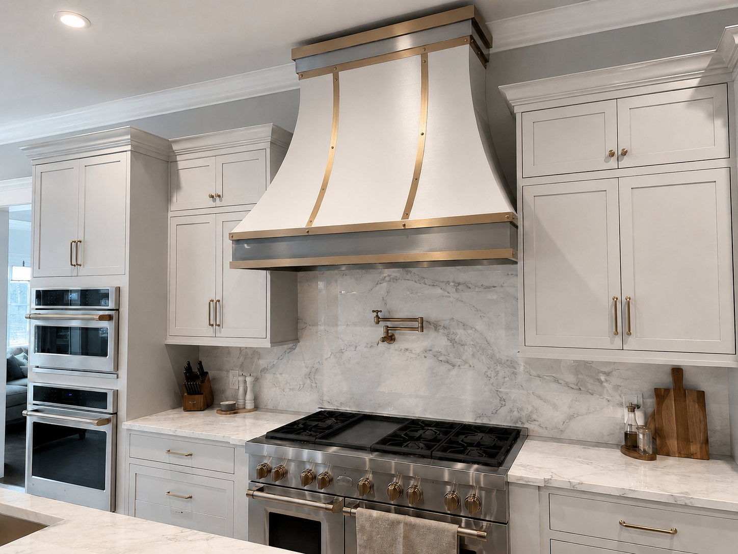Fobest White and Brass Kitchen Range Hood FSS-421