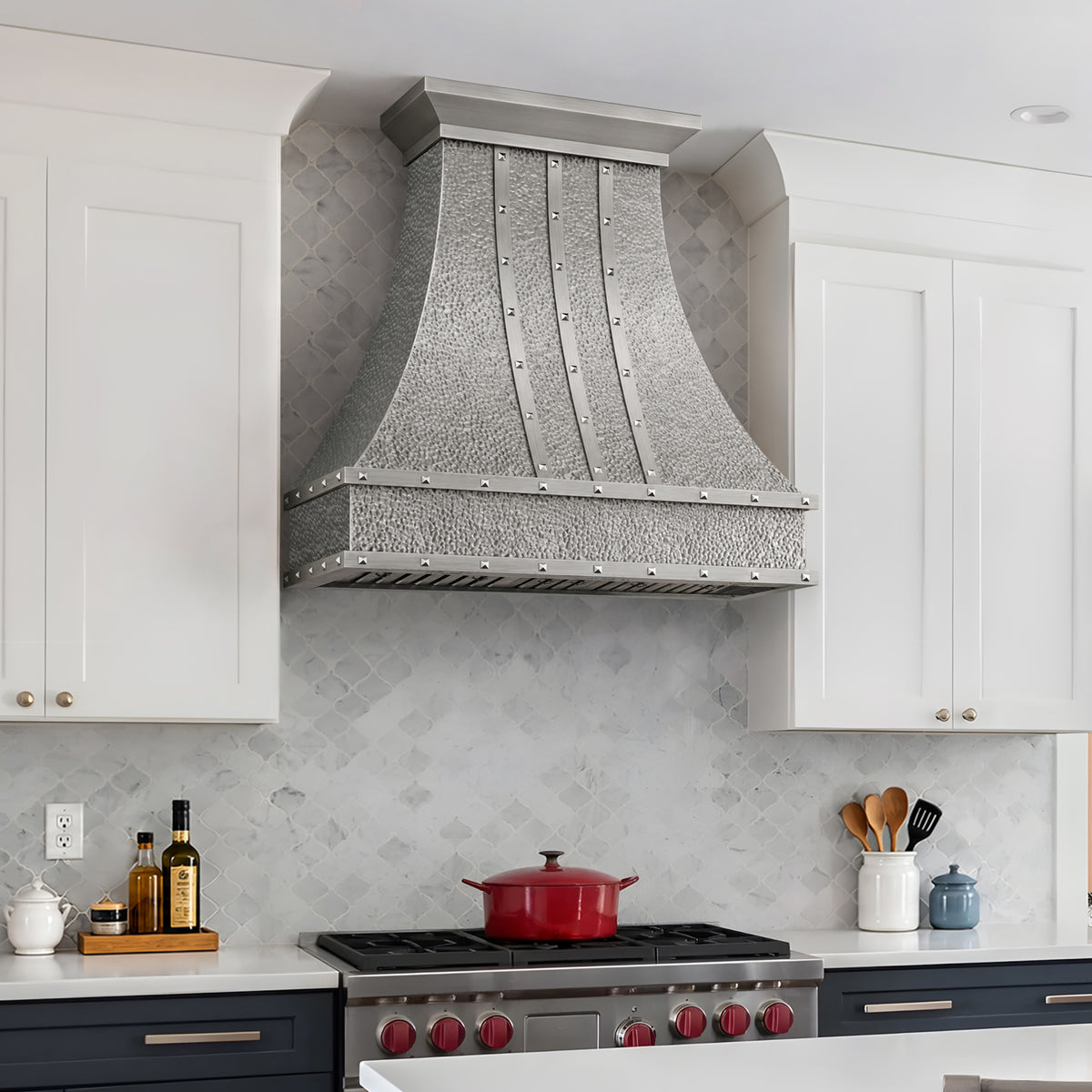 Fobest Hammered Stainless Steel Range Hood with Square Rivets FSS-718